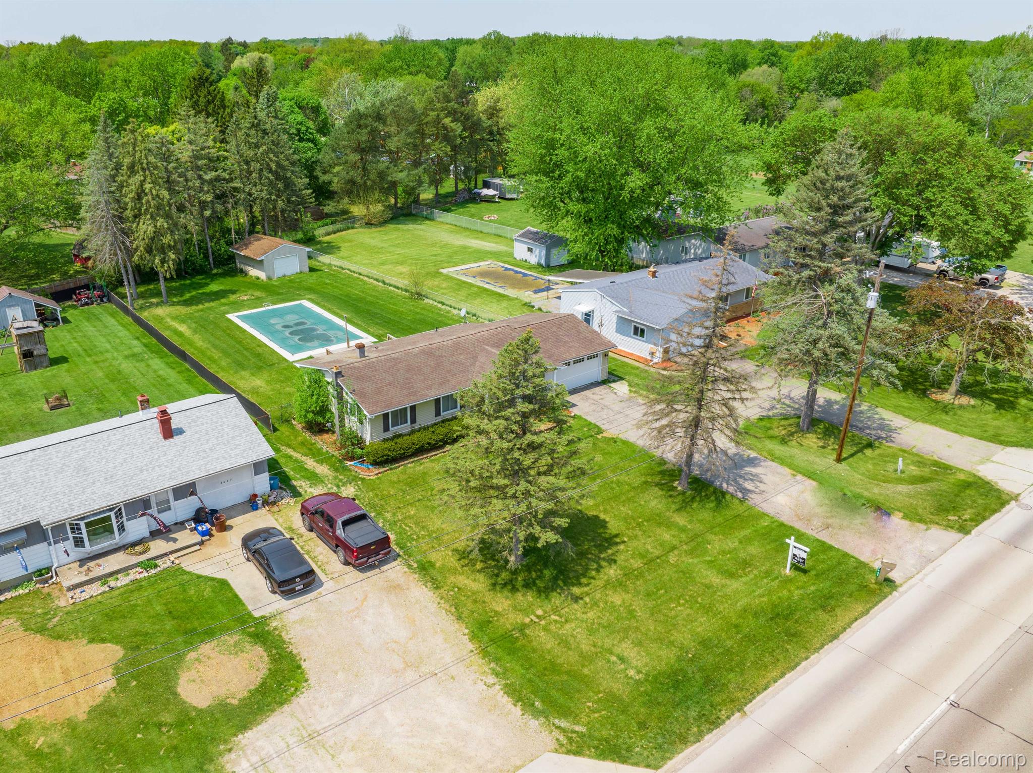 4053 North Genesee Road Flint, MI 48506 - Photo 23 of 29 Gallery Image 23