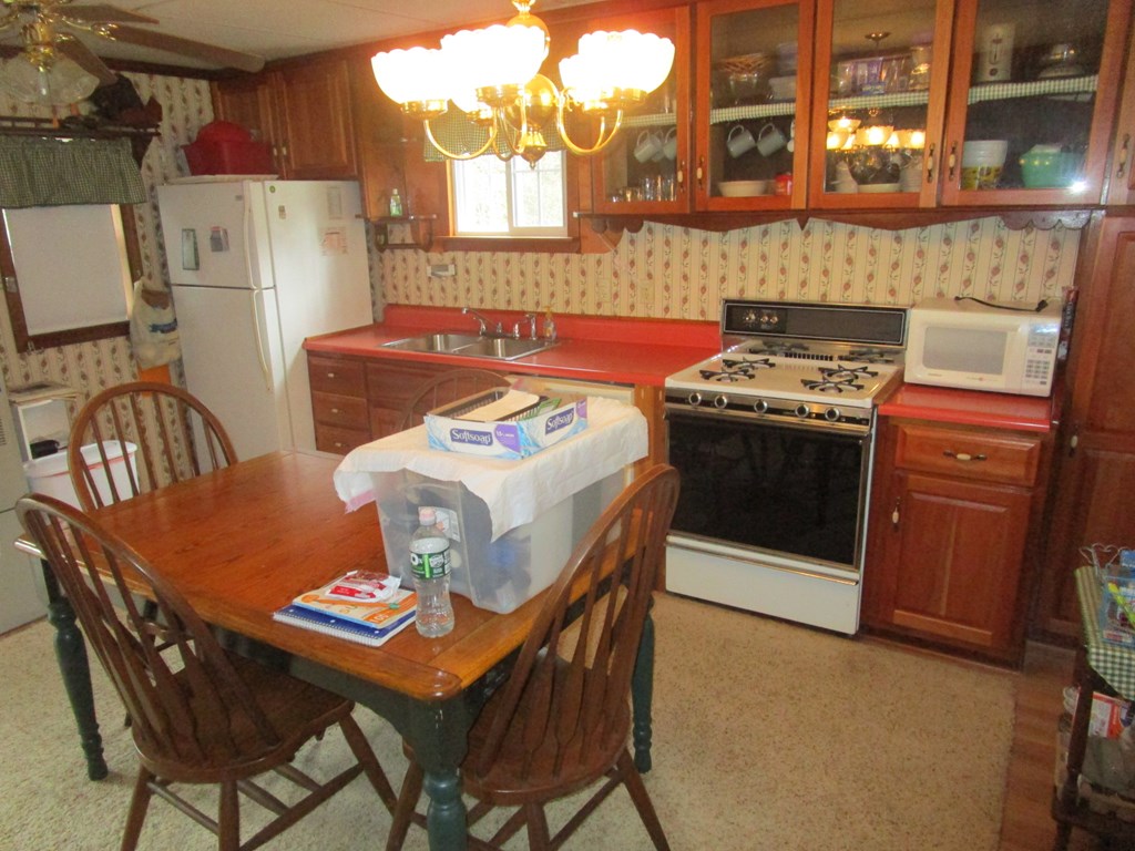 51 Johnson Road Kane, PA 16735 - Photo 3 of 21 Gallery Image 3