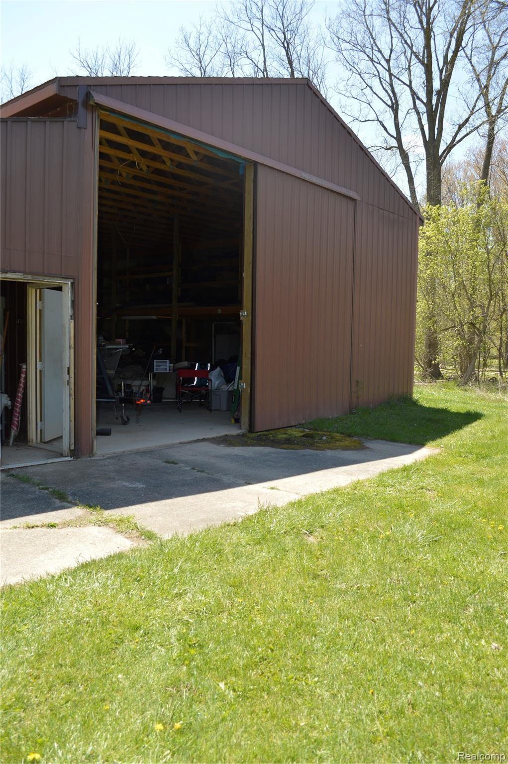 5181 Morrice Road Webberville, MI 48892 - Photo 12 of 58 Barn 2