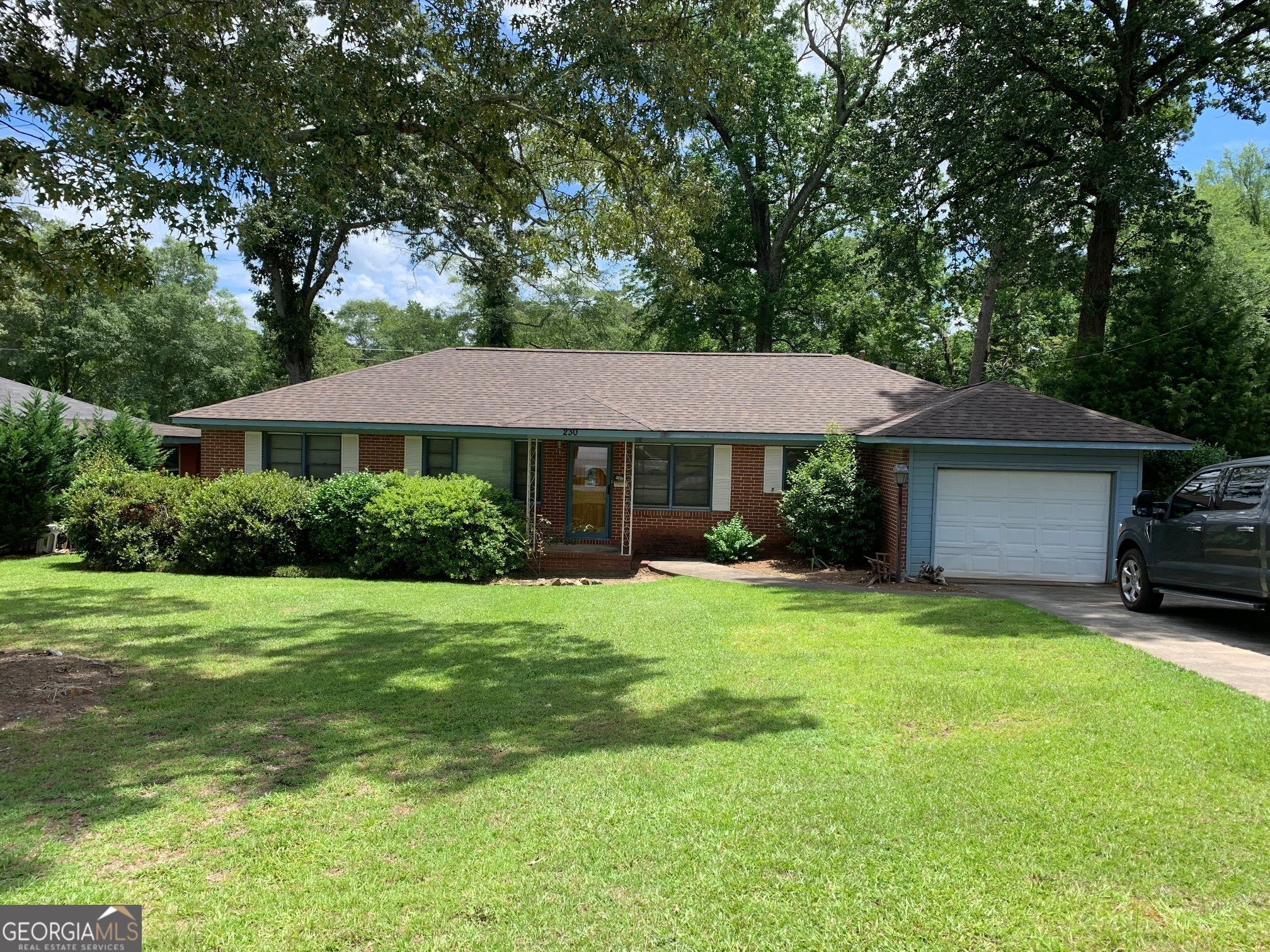 230 Briarcliff Road Warner Robins, GA 31088 - Photo 1 of 14