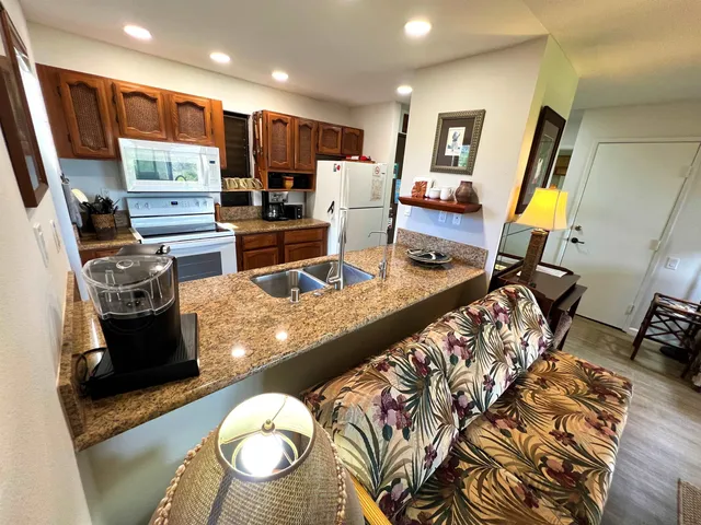 $249,000 | 50 Kepuhi Place, Unit 115, Maunaloa, HI 96770