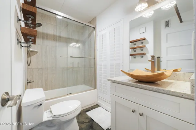 $3,900 | 275 1st Street South, Unit 102, Jacksonville Beach, FL 32250