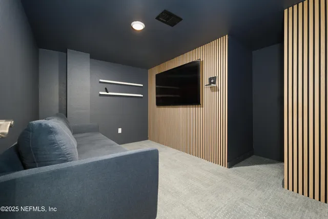 $3,900 | 275 1st Street South, Unit 102, Jacksonville Beach, FL 32250