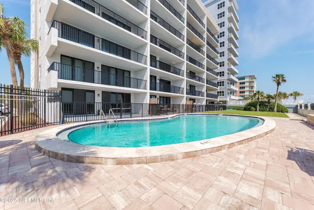 $3,900 | 275 1st Street South, Unit 102, Jacksonville Beach, FL 32250