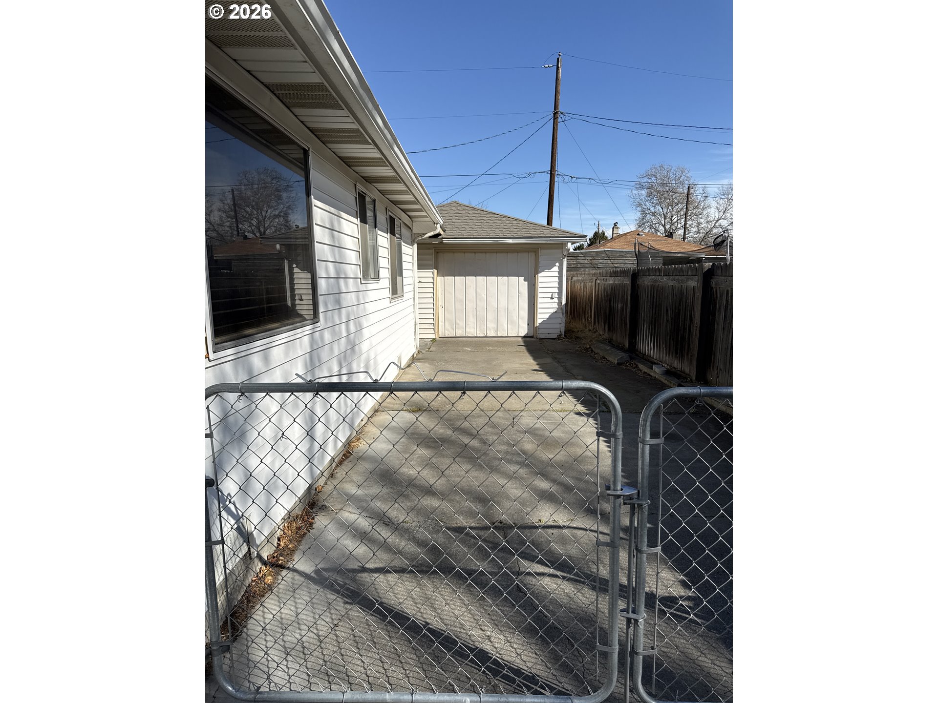 225 Southwest 7th Place Hermiston, OR 97838 - Photo 2 of 13