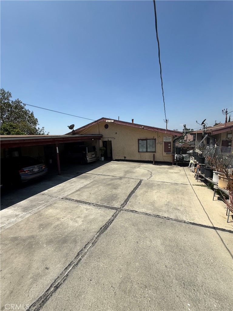 1087 South Rowan Ave