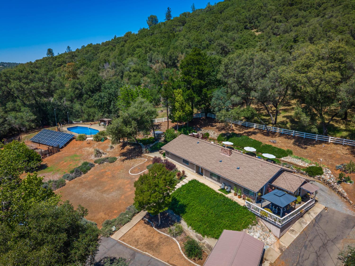 1725 Lone Pine Road Shingle Springs, CA 95682 - Photo 1 of 86