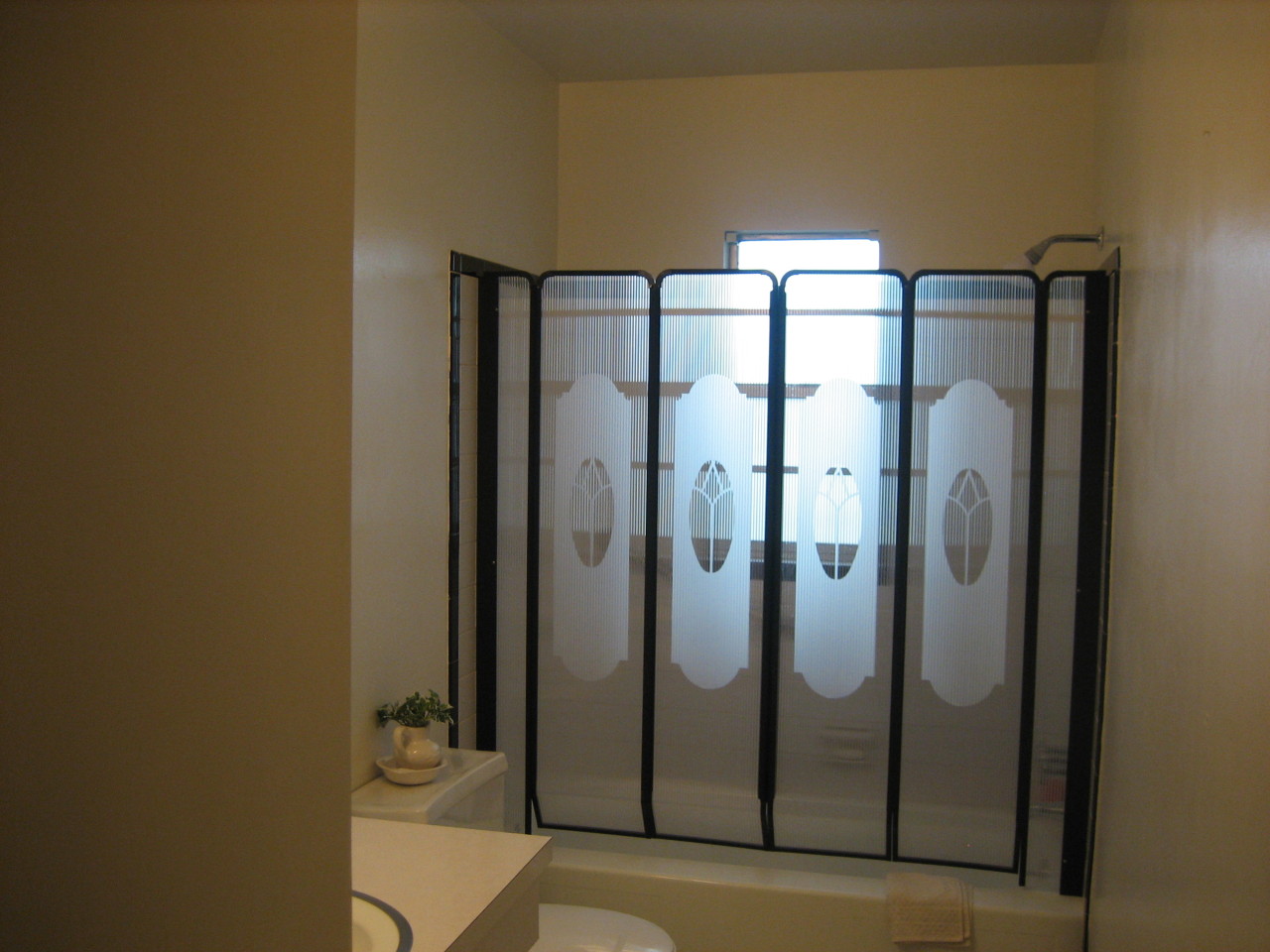 7721 Rover Drive Jacksonville, FL 32244 - Photo 16 of 21 Guest Bathroom