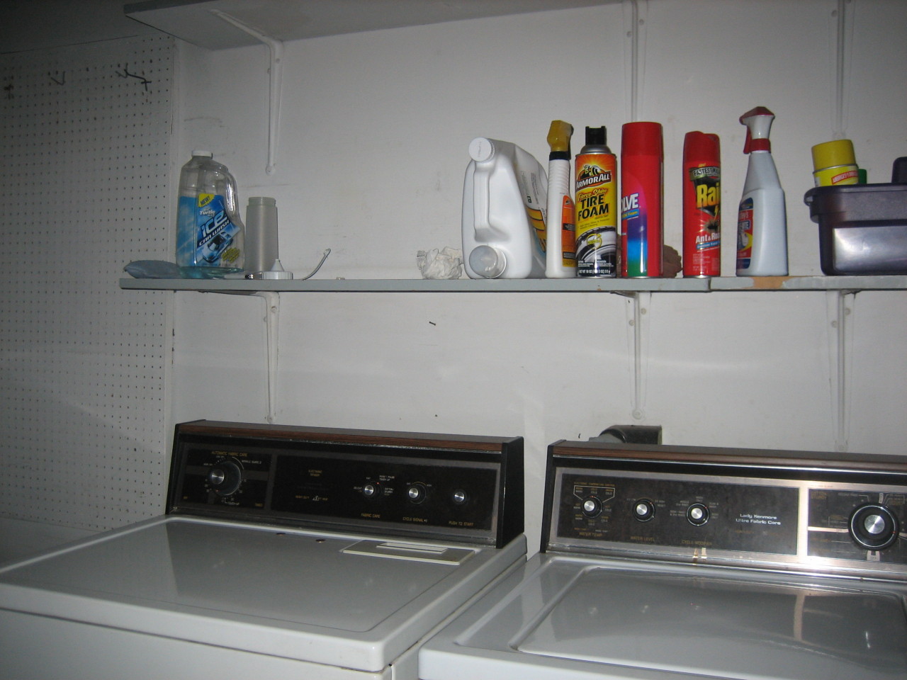 7721 Rover Drive Jacksonville, FL 32244 - Photo 20 of 21 Laundry Room