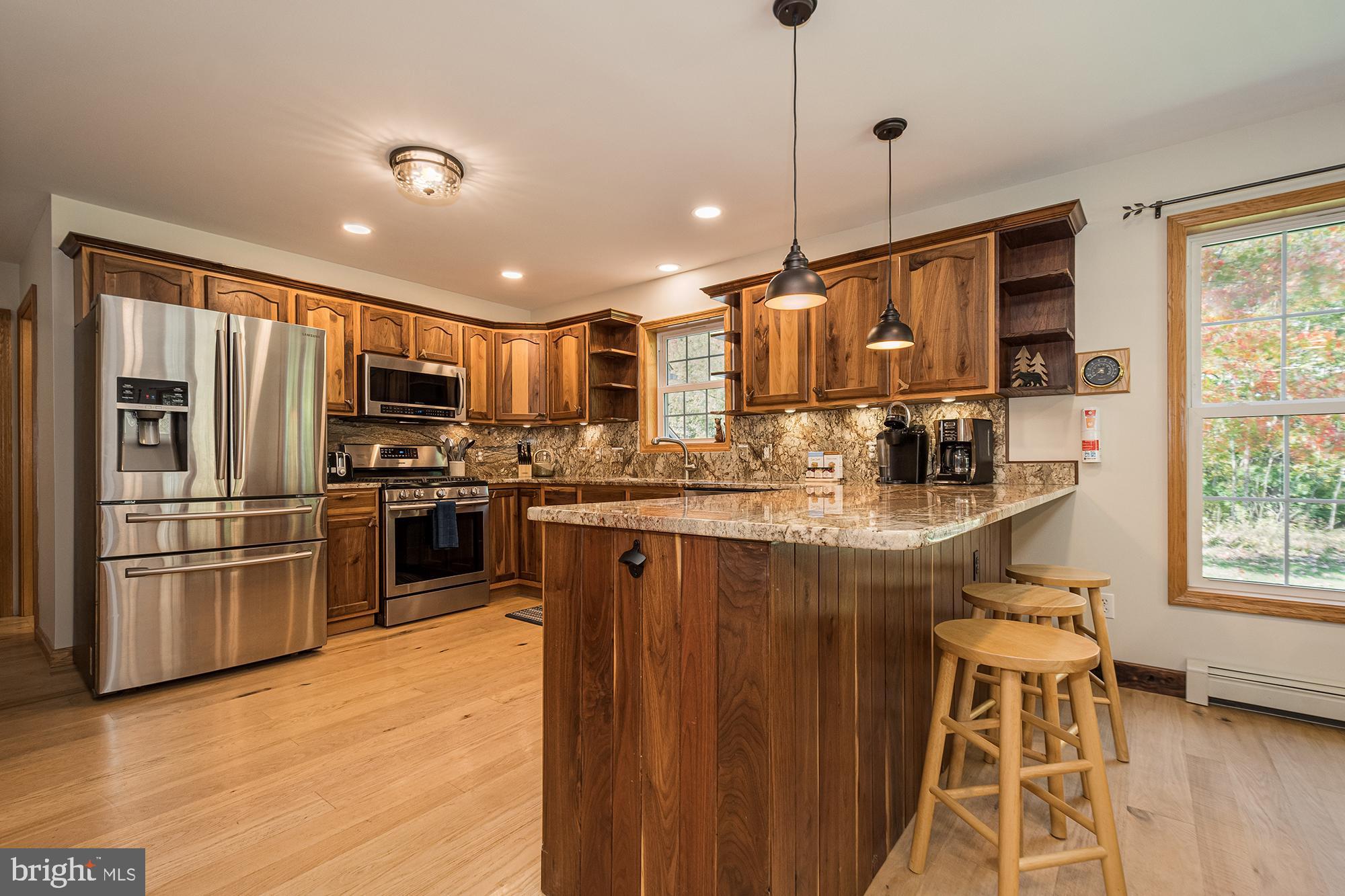 1865 Paradise Point Road Oakland, MD 21550 - Photo 25 of 76 Kitchen