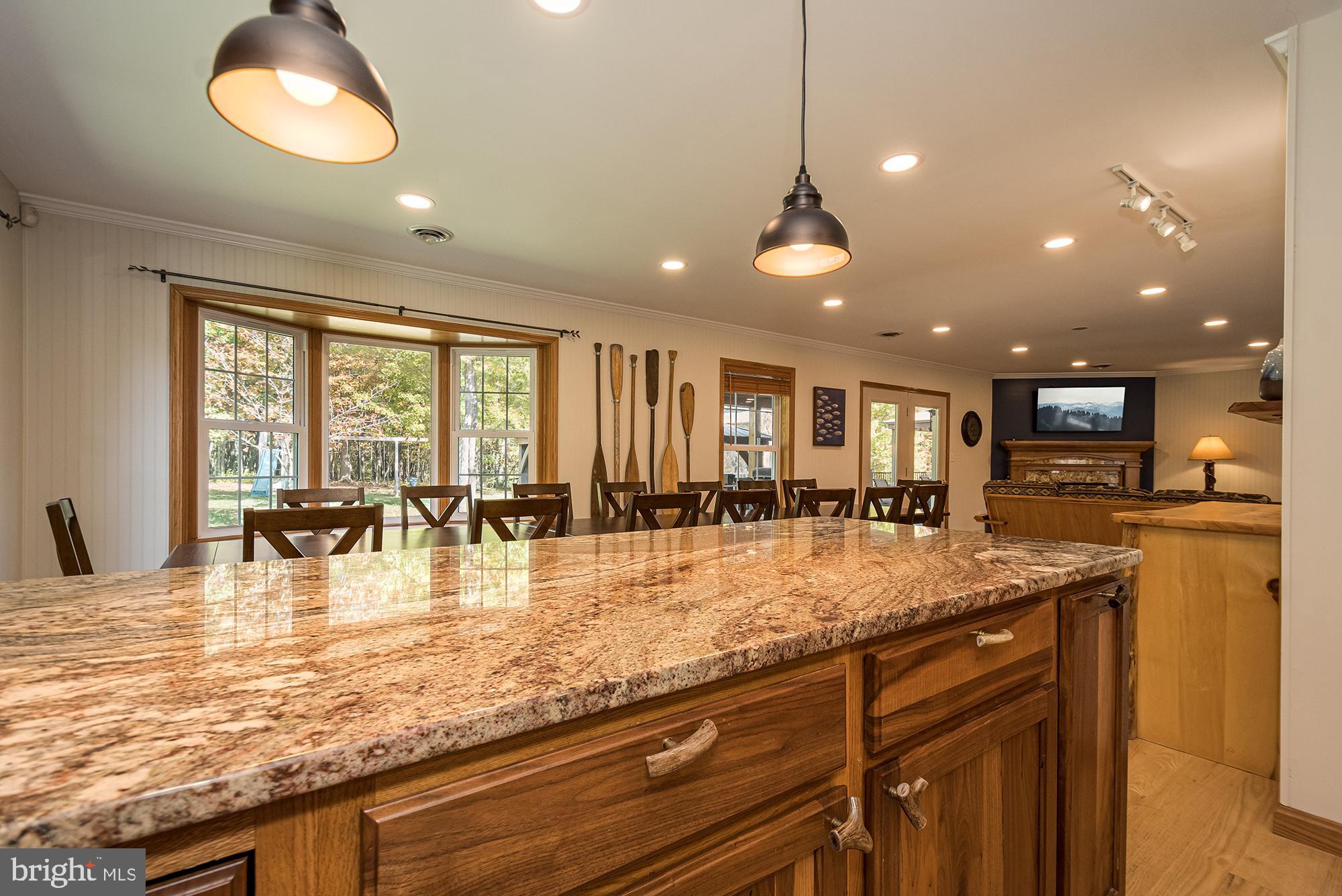 1865 Paradise Point Road Oakland, MD 21550 - Photo 28 of 76 Kitchen