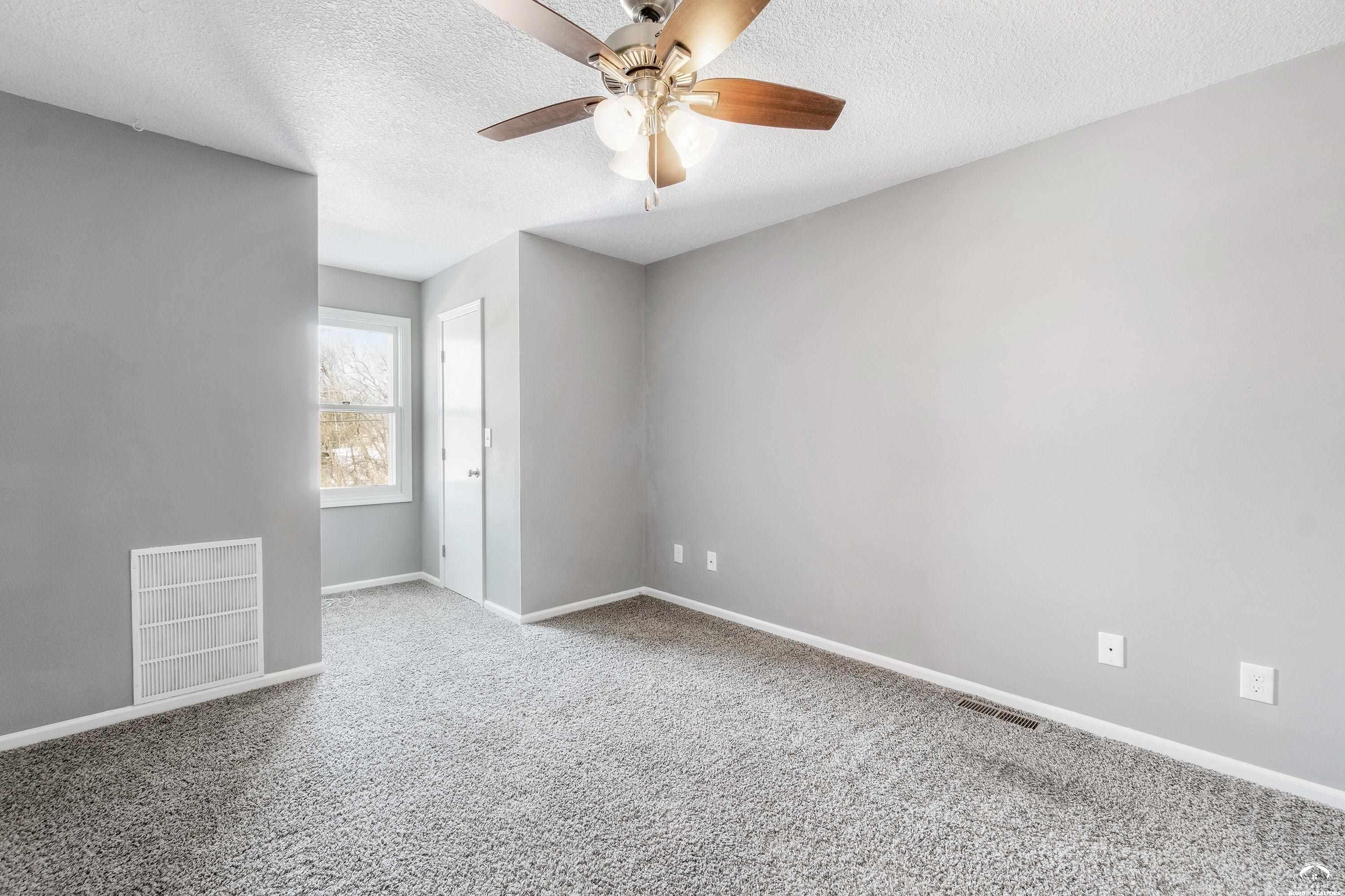 1503 Crossgate Drive Lawrence, KS 66047 - Photo 23 of 26