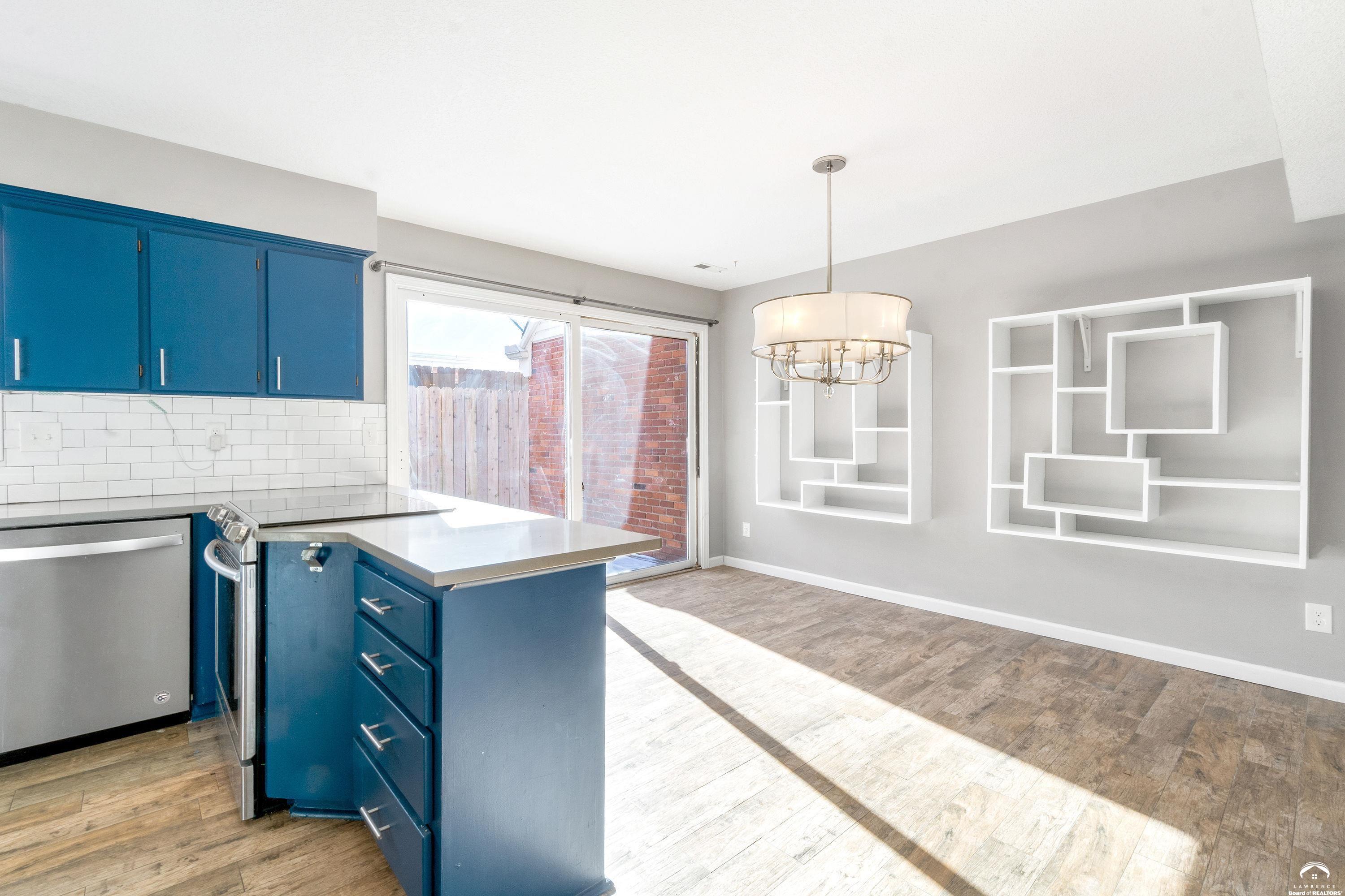 1503 Crossgate Drive Lawrence, KS 66047 - Photo 9 of 26