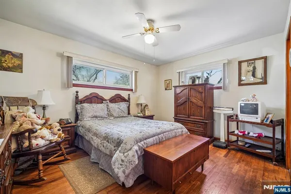 $675,000 | 31 Michael Drive, Wayne, NJ 07470