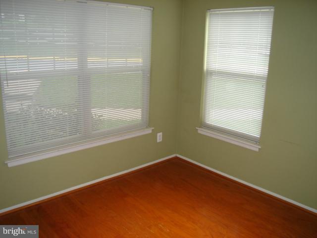 11651 Chesterfield Court, Unit A Reston, VA 20190 - Photo 14 of 17 Dining Room