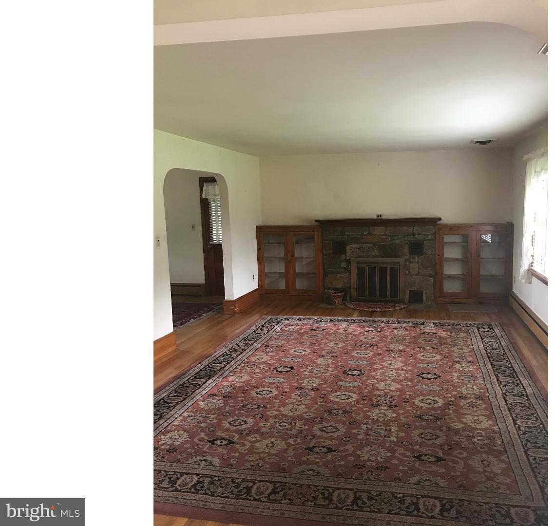 568 Hopewell Road Downingtown, PA 19335 - Photo 2 of 18