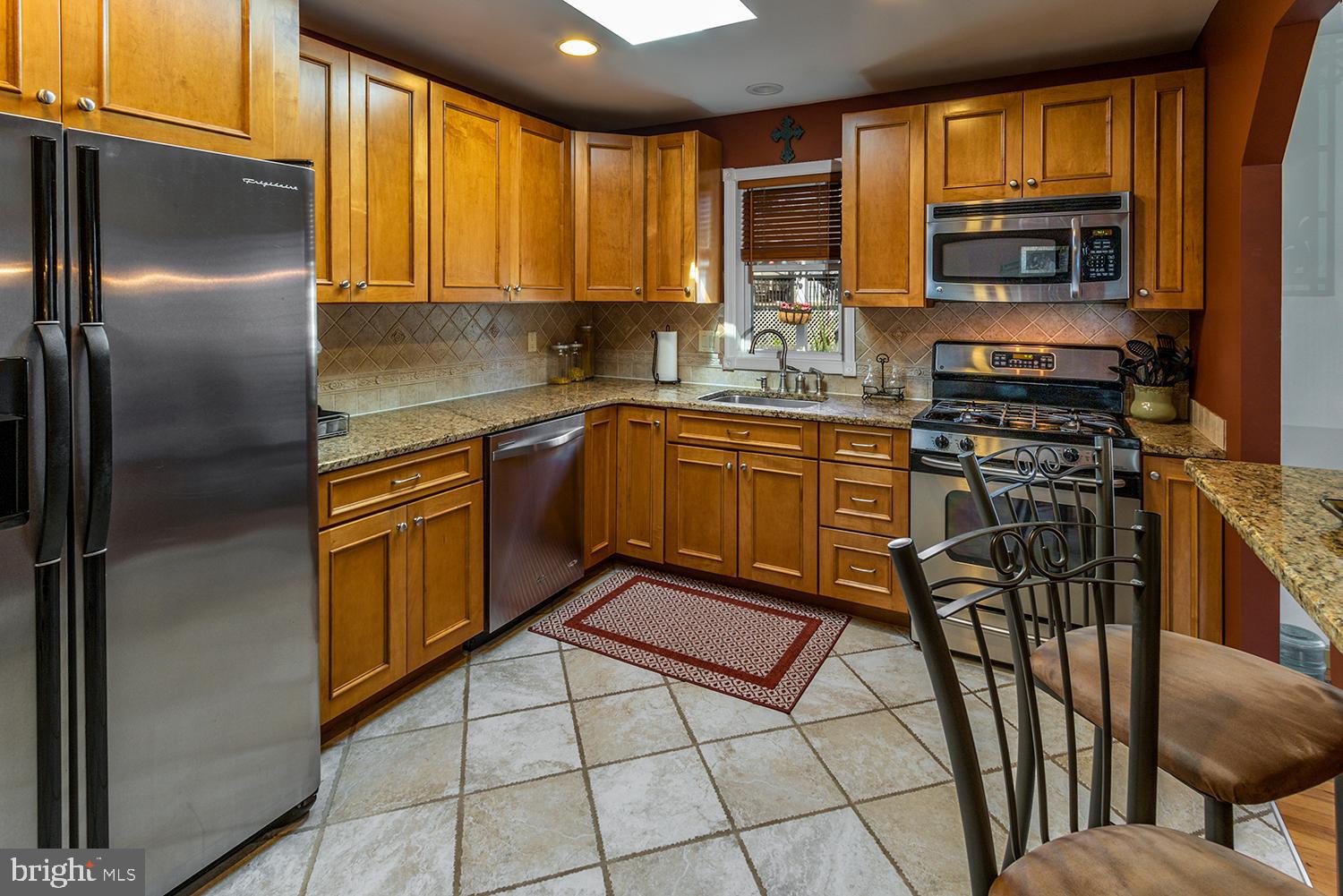 15 Edgehill Road Gibbsboro, NJ 08026 - Photo 11 of 32 Gallery Image 11