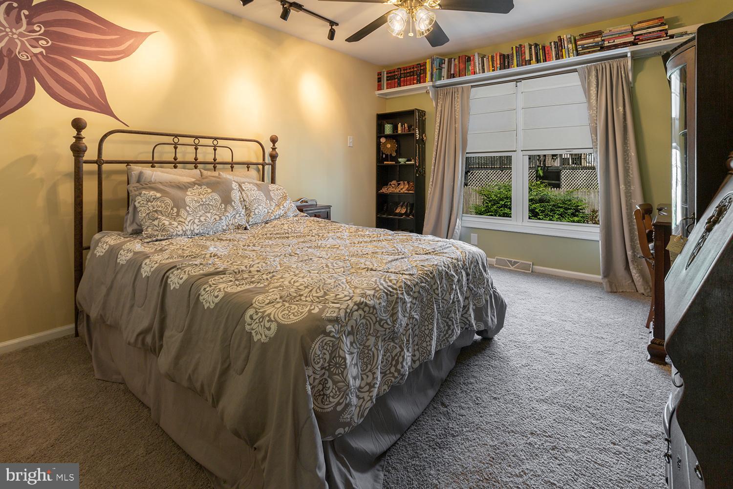 15 Edgehill Road Gibbsboro, NJ 08026 - Photo 17 of 32 Gallery Image 17