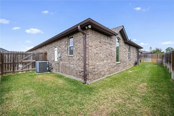 $420,000 | 3057 Peterson Circle, Bryan, TX 77802
