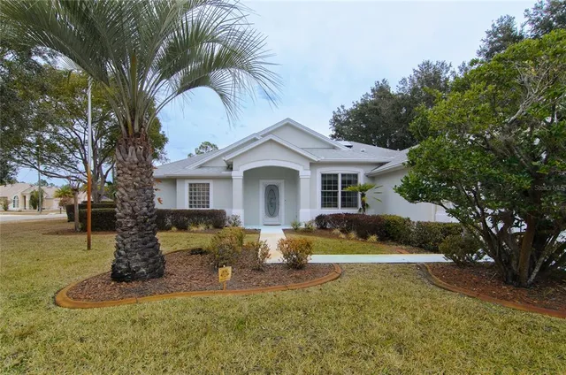 $389,000 | 1 White Horse Lane, Palm Coast, FL 32164