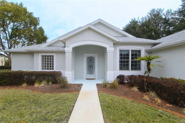 $389,000 | 1 White Horse Lane, Palm Coast, FL 32164