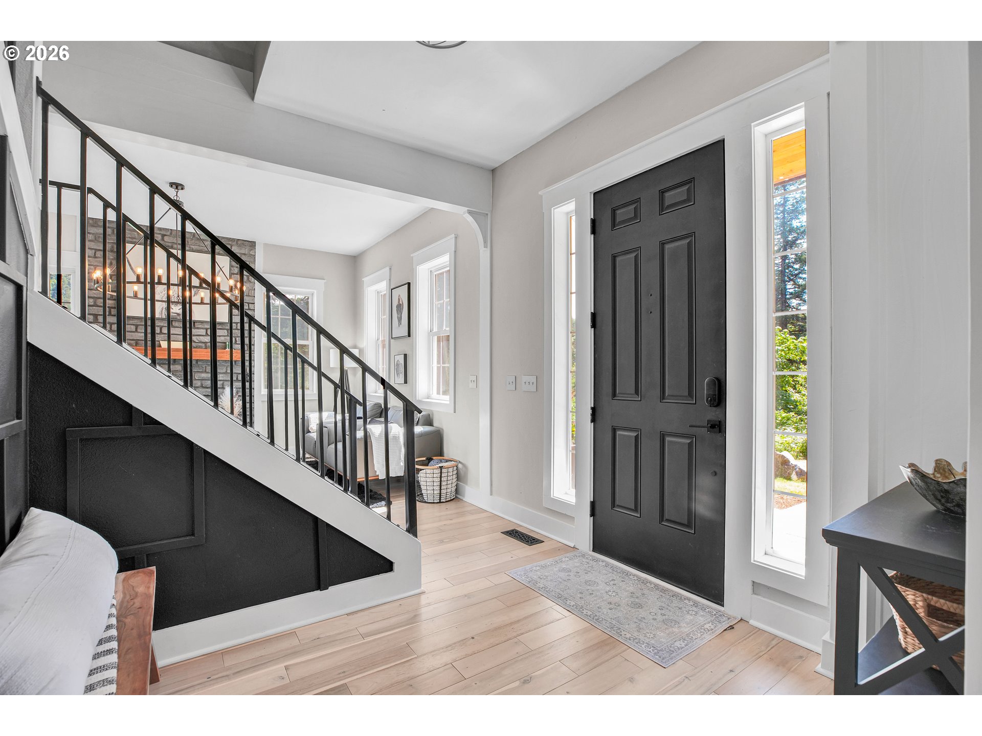 22 South Fork Road Washougal, WA 98671 - Photo 5 of 48 Entrance/Foyer