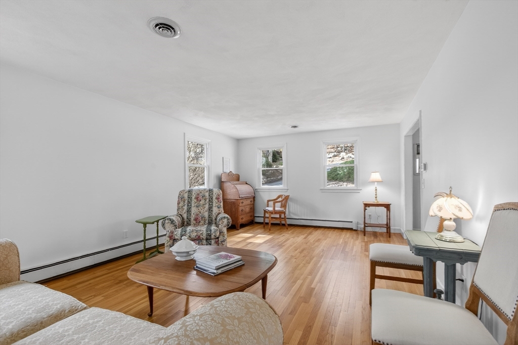 16 Eastmount Road Medfield, MA 02052 - Photo 11 of 35