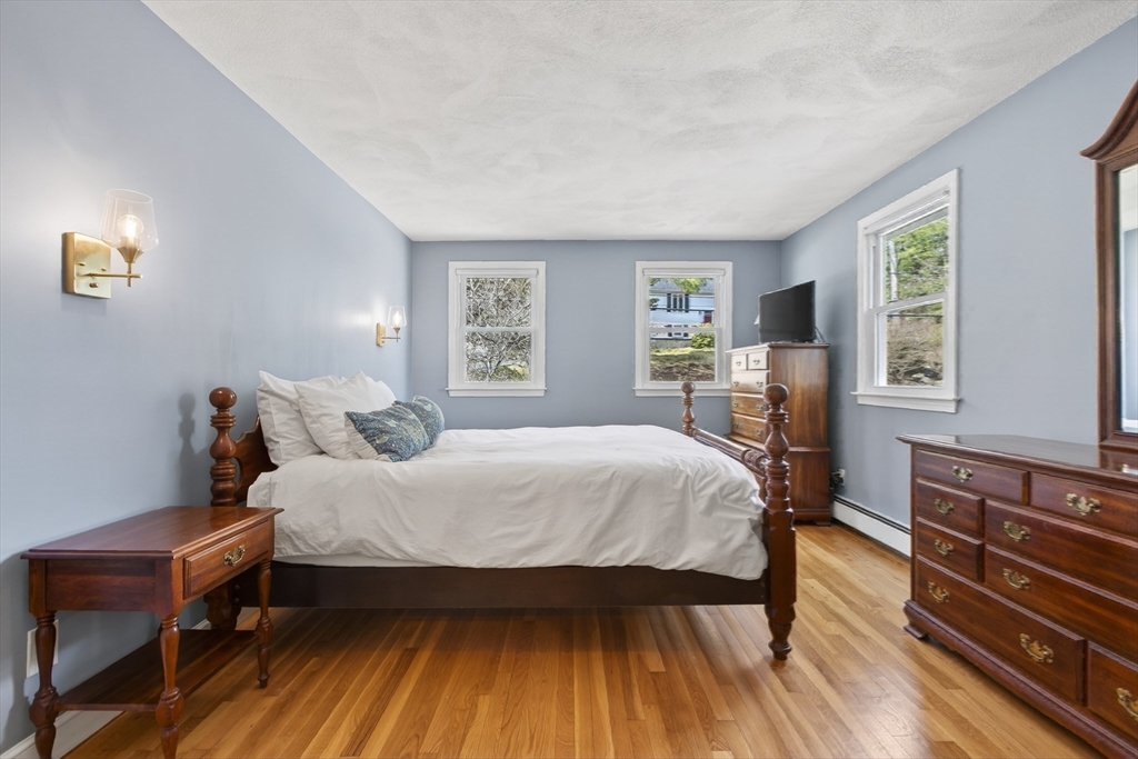 16 Eastmount Road Medfield, MA 02052 - Photo 18 of 35