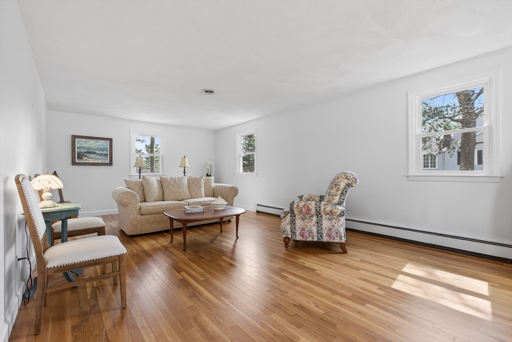 16 Eastmount Road Medfield, MA 02052 - Photo 10 of 35