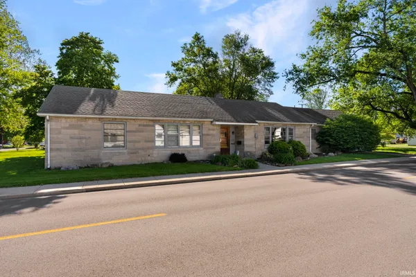 $269,000 | 525 West Marion Street, Monticello, IN 47960