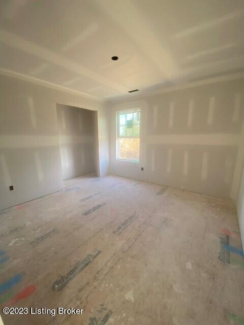 8418 Gateway Run Road Louisville, KY 40229 - Photo 7 of 10 6