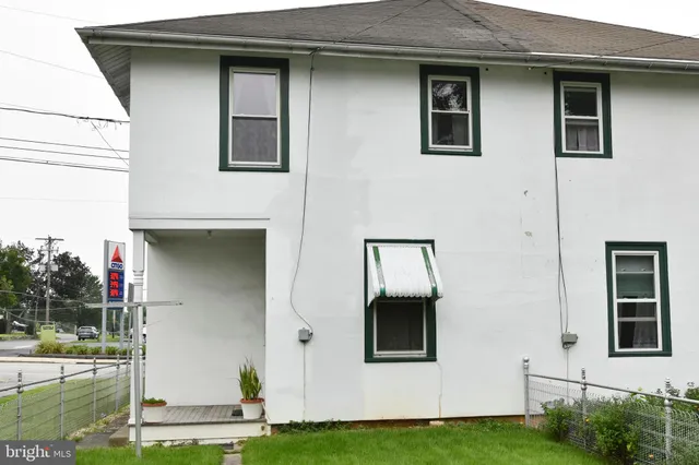 $177,500 | 188 North Main Street, Manheim, PA 17545