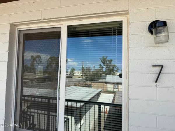 $1,250 | 4619 South 16th Street, Unit 7, Phoenix, AZ 85040