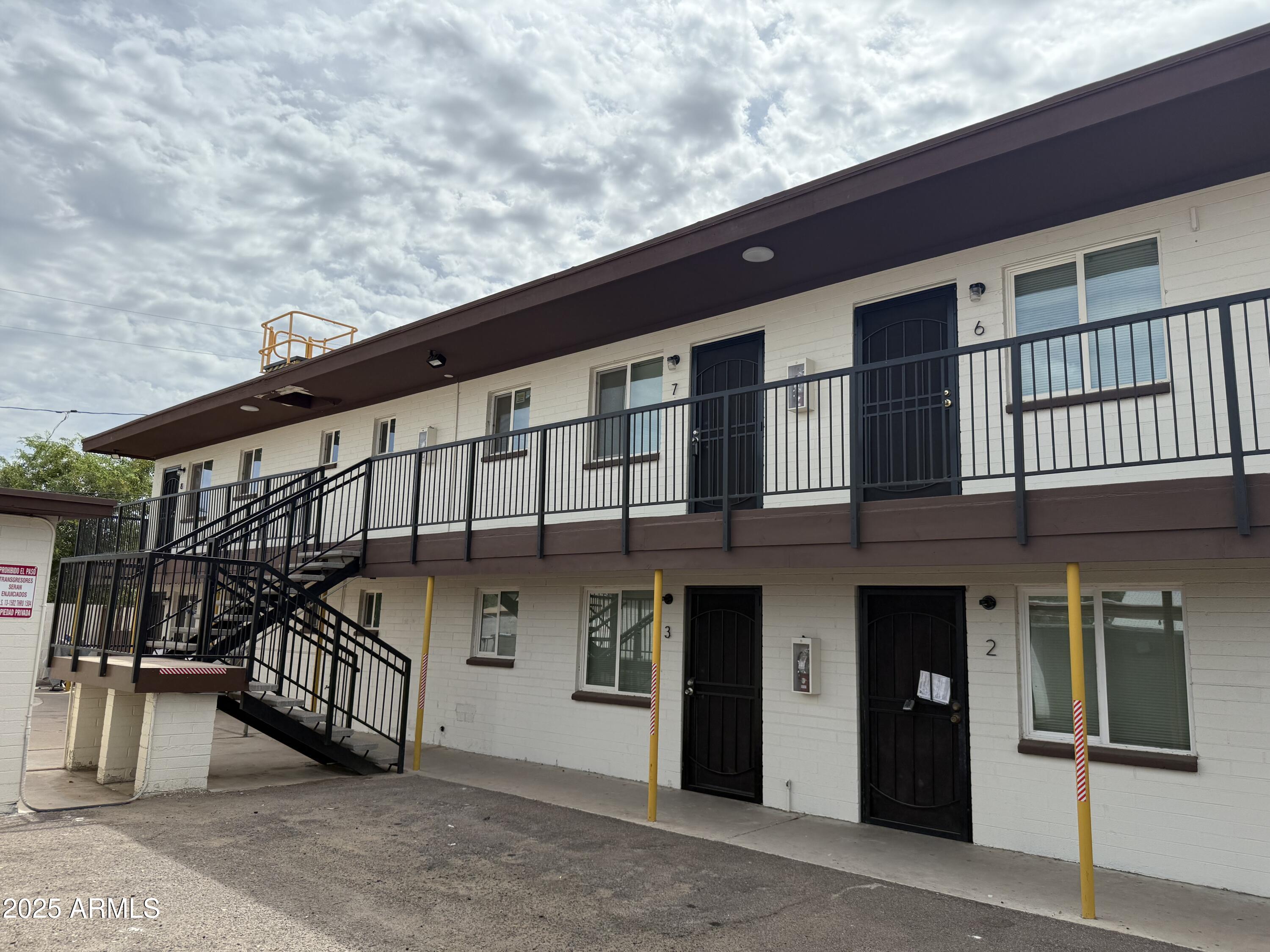 4619 South 16th Street, Unit 7 Phoenix, AZ 85040 - Photo 12 of 13 Building