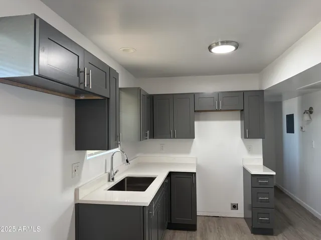 $1,250 | 4619 South 16th Street, Unit 7, Phoenix, AZ 85040
