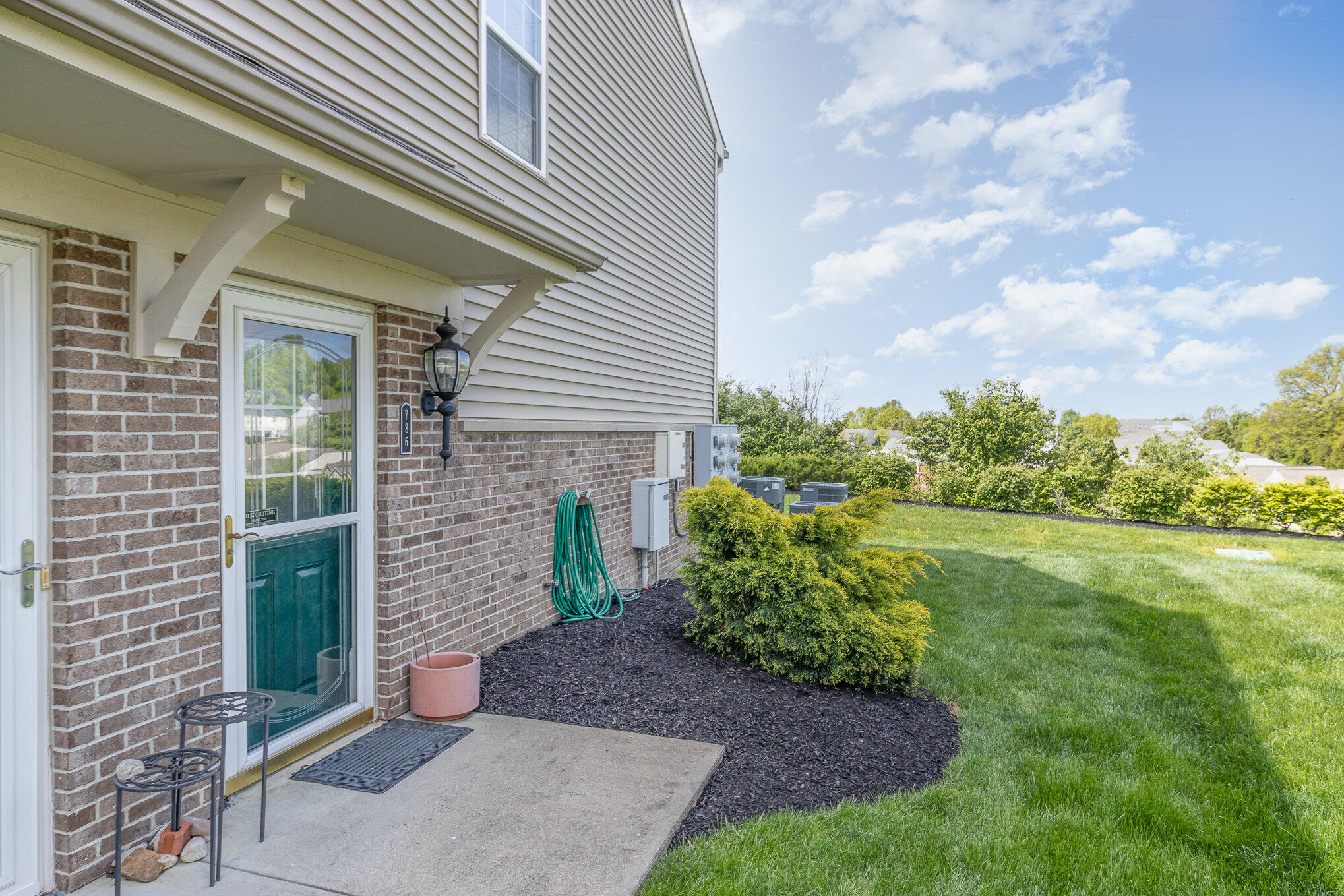 786 Flint Ridge Newport, KY 41076 - Photo 2 of 25 Gallery Image 2