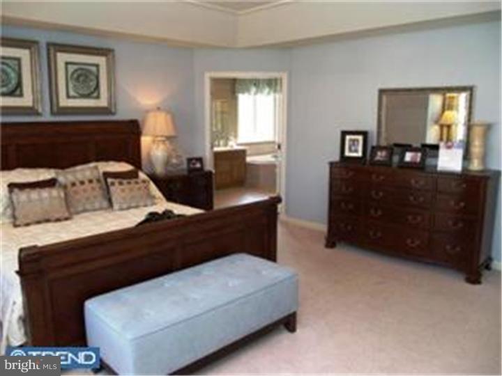 4 Campbell Court Mickleton, NJ 08056 - Photo 5 of 13 Gallery Image 5