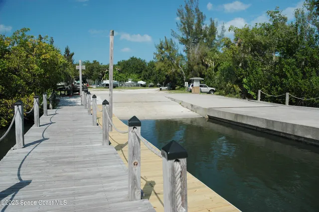 $3,500 | 140 Warsteiner Way, Unit 302, Melbourne Beach, FL 32951