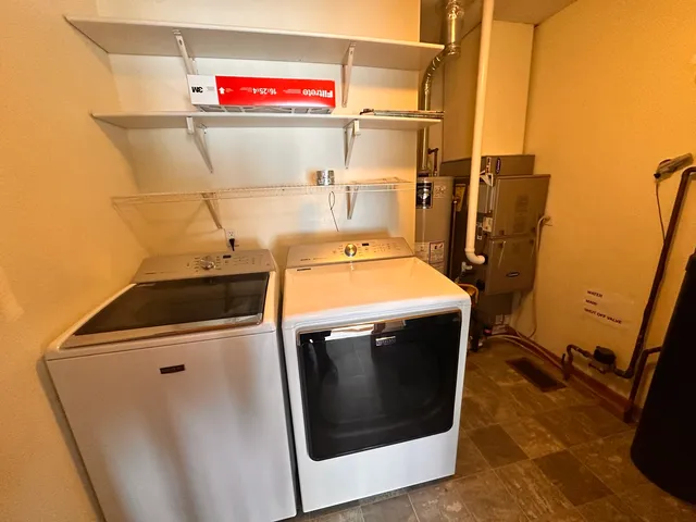 $279,900 | 1455 Bluebell Lane, Farmer City, IL 61842