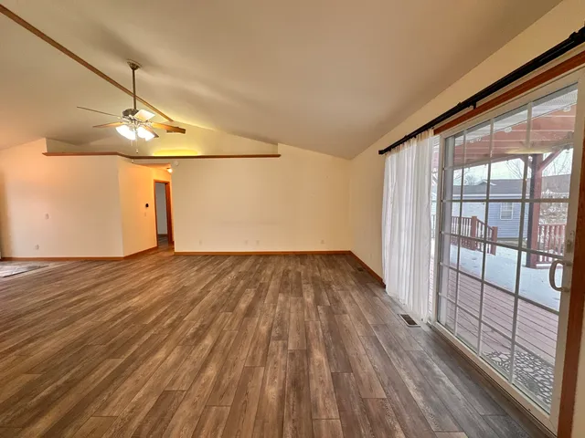 $279,900 | 1455 Bluebell Lane, Farmer City, IL 61842