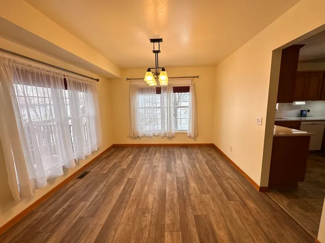 $279,900 | 1455 Bluebell Lane, Farmer City, IL 61842