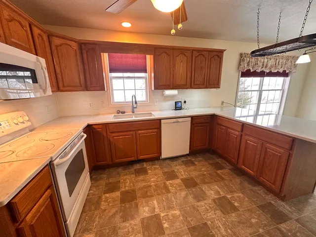 $279,900 | 1455 Bluebell Lane, Farmer City, IL 61842