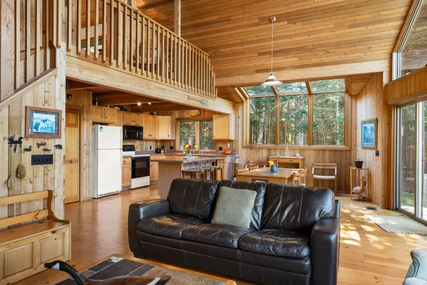 $595,000 | 49 Seawood Park Road, New Harbor, ME 04554