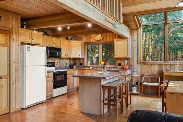 $595,000 | 49 Seawood Park Road, New Harbor, ME 04554