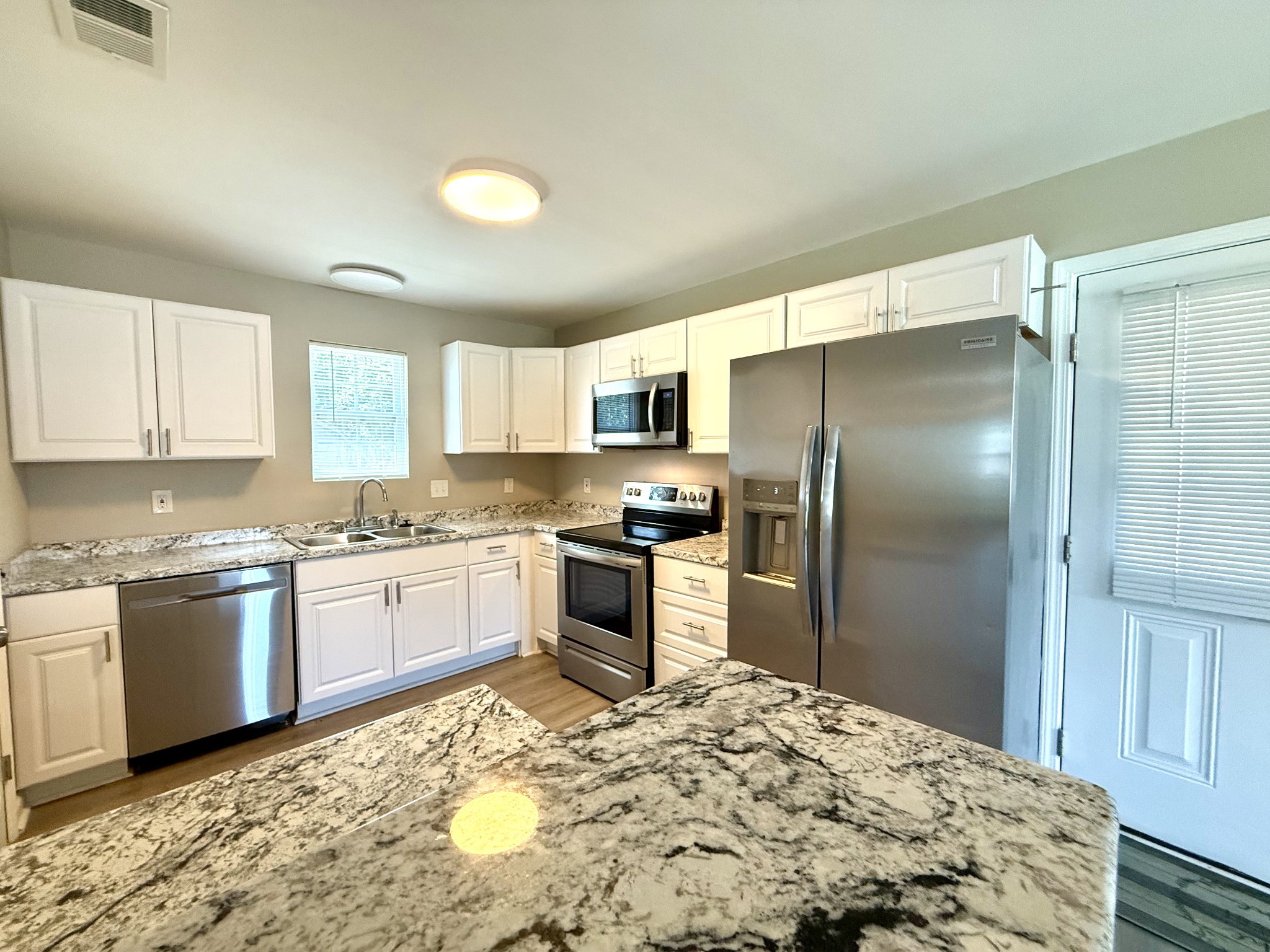 2618 Mashburn Road Nashville, TN 37210 - Photo 14 of 32