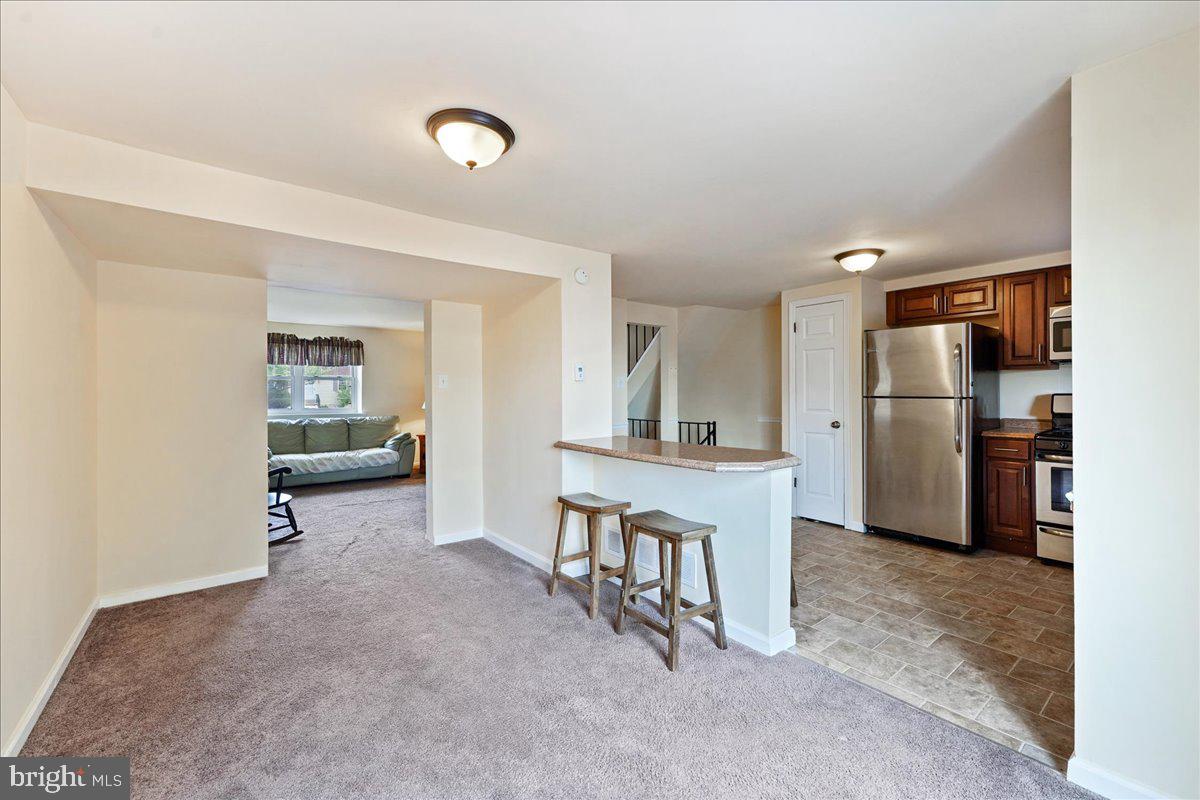 34 Colonial Circle Aston, PA 19014 - Photo 8 of 26