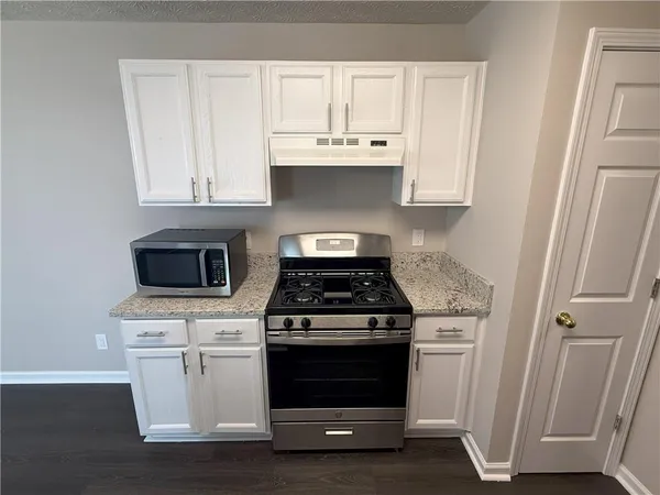 $2,600 | 13341 Harpley Court, Alpharetta, GA 30004