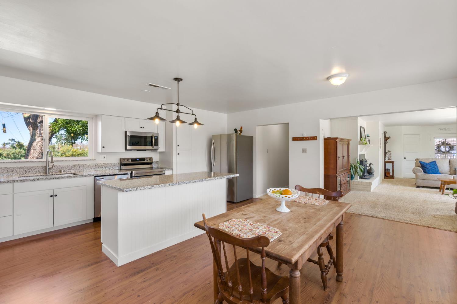 28937 Upper Road Newman, CA 95360 - Photo 12 of 36