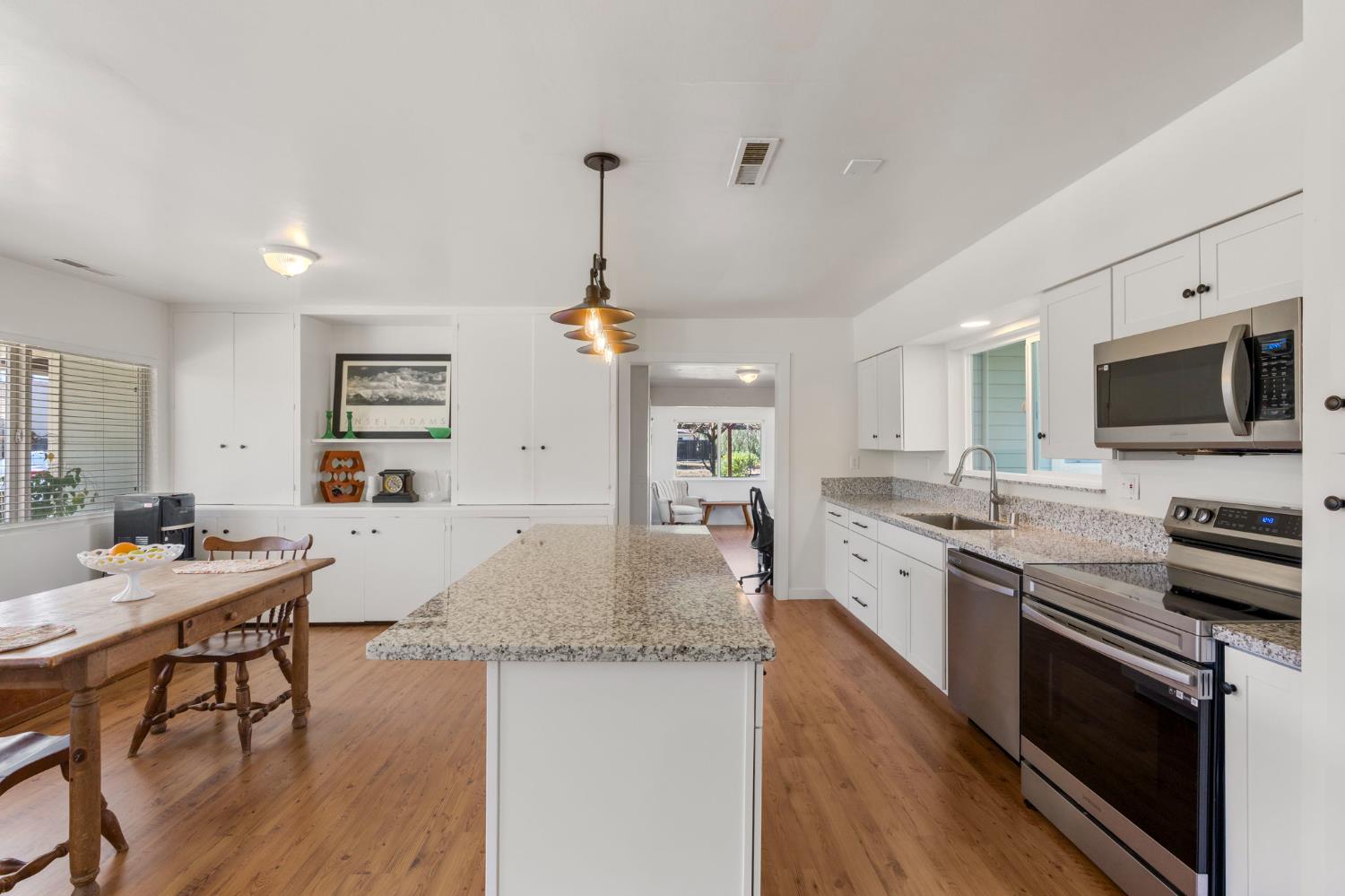 28937 Upper Road Newman, CA 95360 - Photo 17 of 36