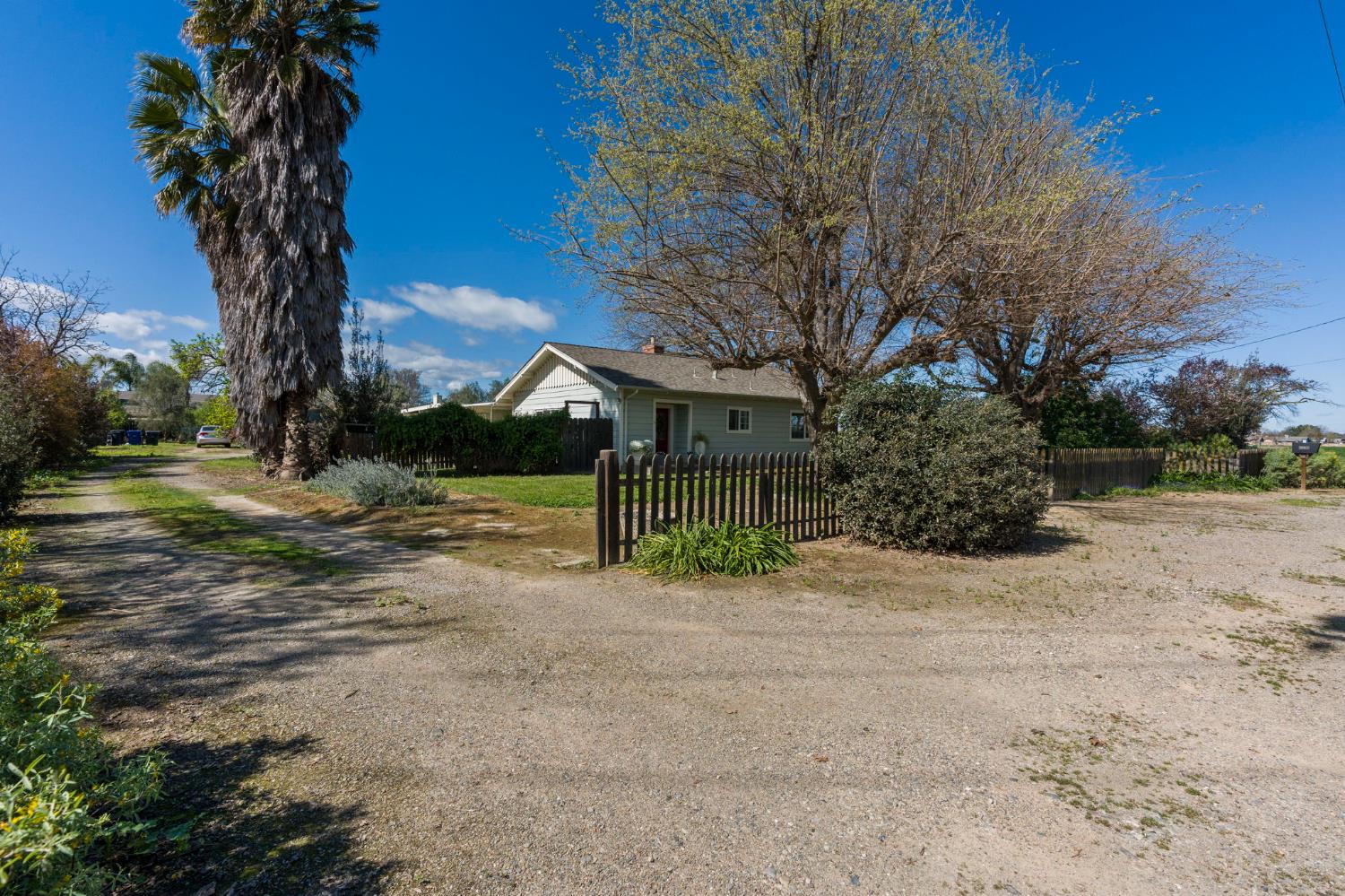 28937 Upper Road Newman, CA 95360 - Photo 31 of 36